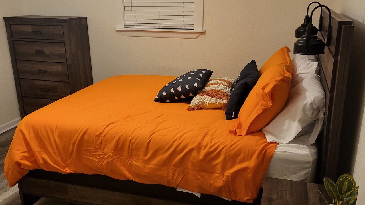 Photo of Bedroom in Ocean Springs