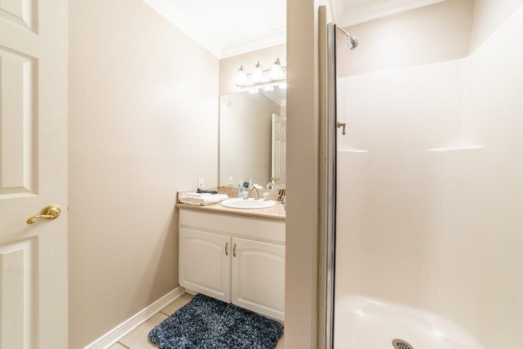 Photo of Bathroom in LaPlace