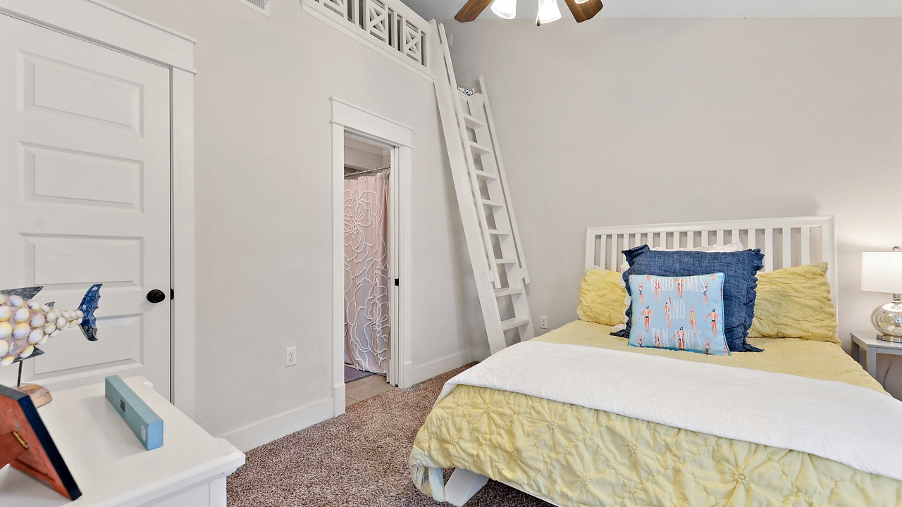Photo of Bedroom in Bay St Louis