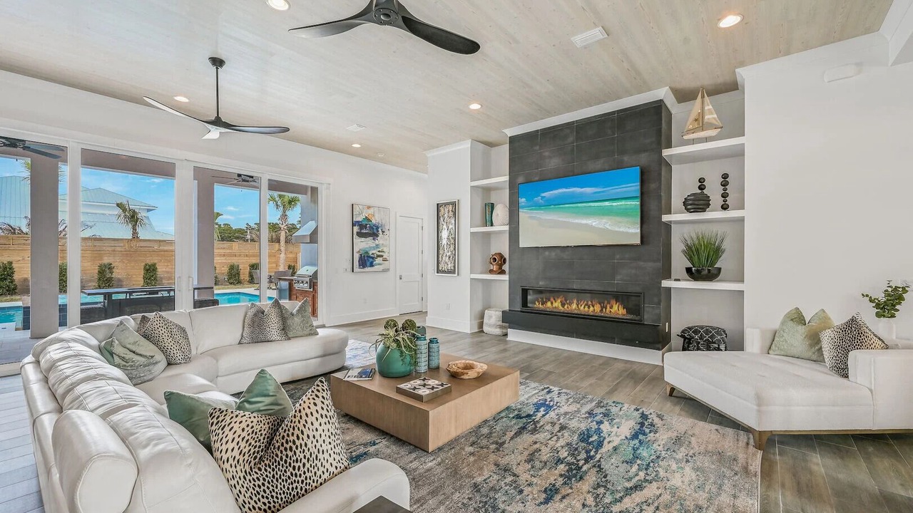 Photo of Livingroom in Gulfview Heights