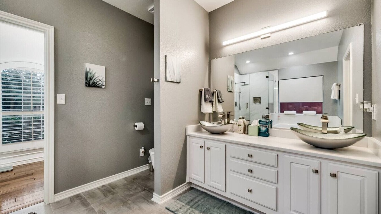 Photo of Bathroom in Far North Dallas