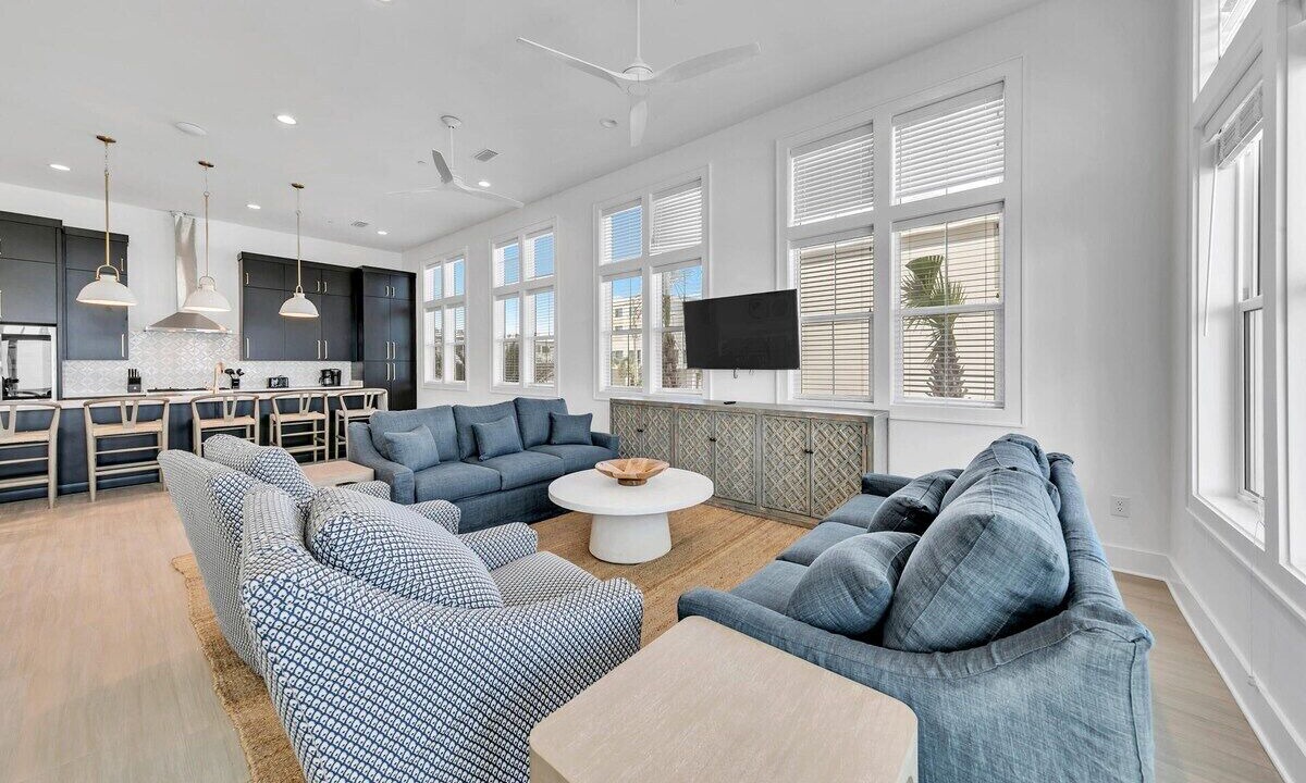 Photo of Livingroom in Fort Walton Beach