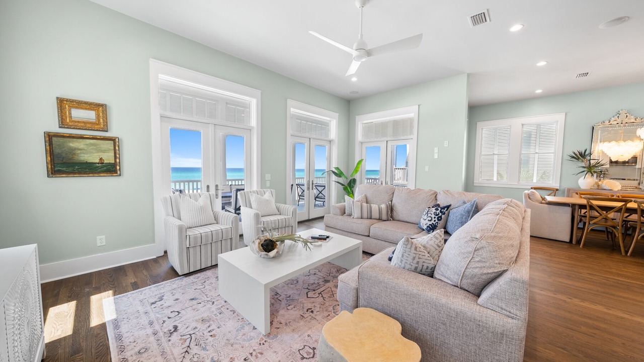 Photo of Livingroom in Sunnyside