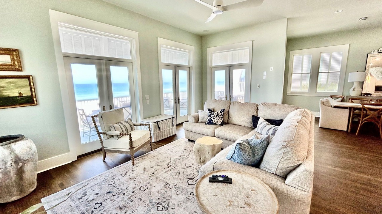 Photo of Livingroom in Sunnyside