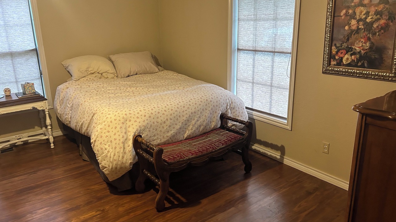 Photo of Bedroom in Gilmer