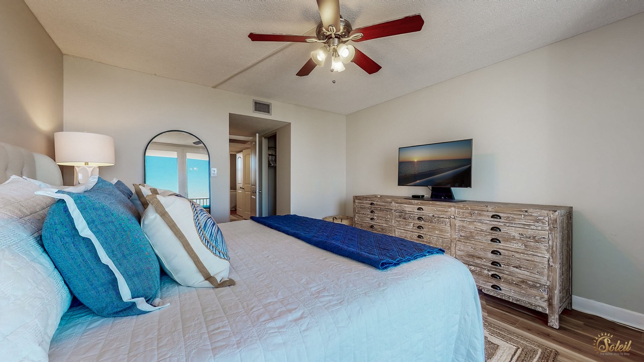 Photo of Bedroom in Gulf Lagoon Beach
