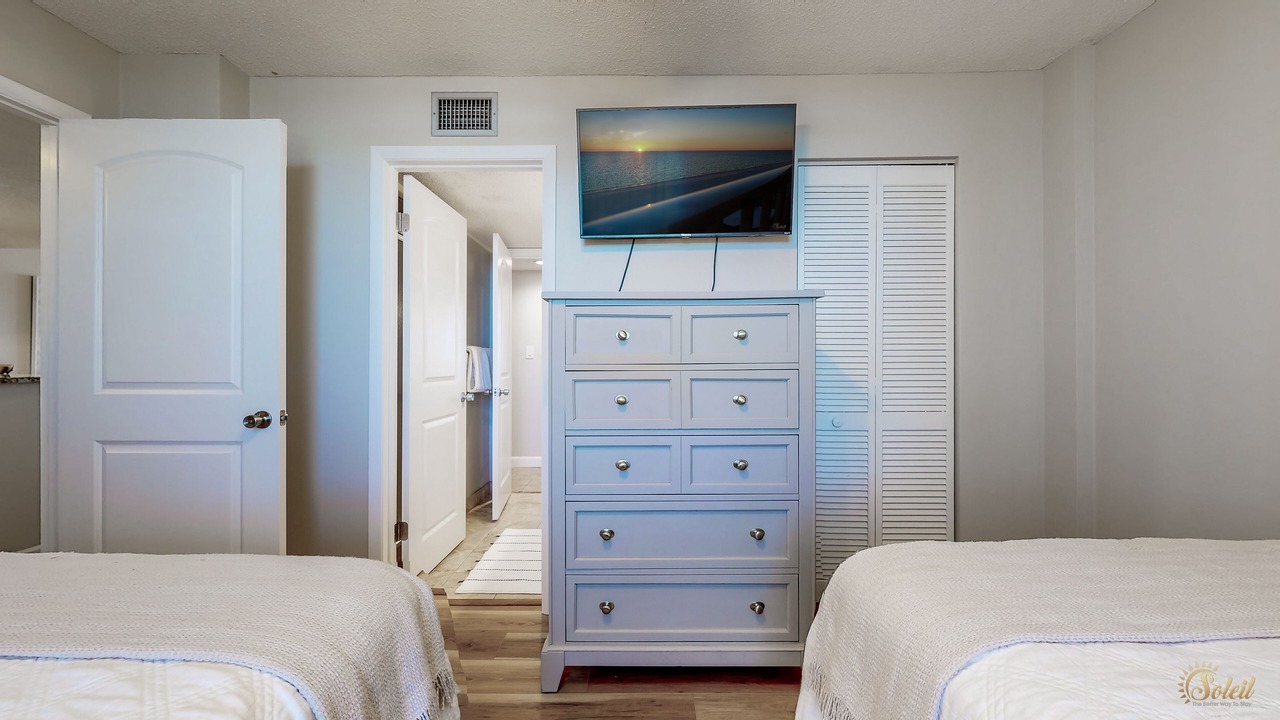Photo of Bedroom in Gulf Lagoon Beach