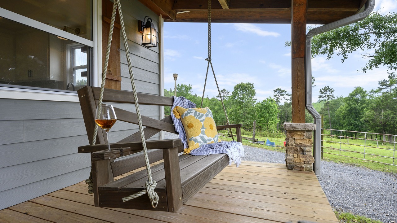 Photo of Patio Balcony in Smithville