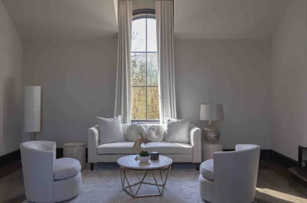 Photo of Livingroom in Ponchatoula