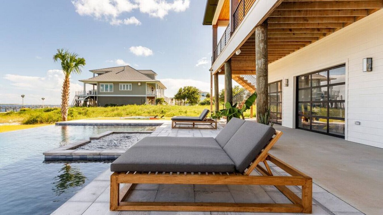 Photo of Outdoor in Ono Island
