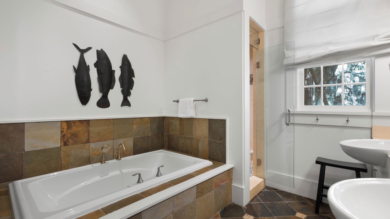 Photo of Bathroom in Watercolor