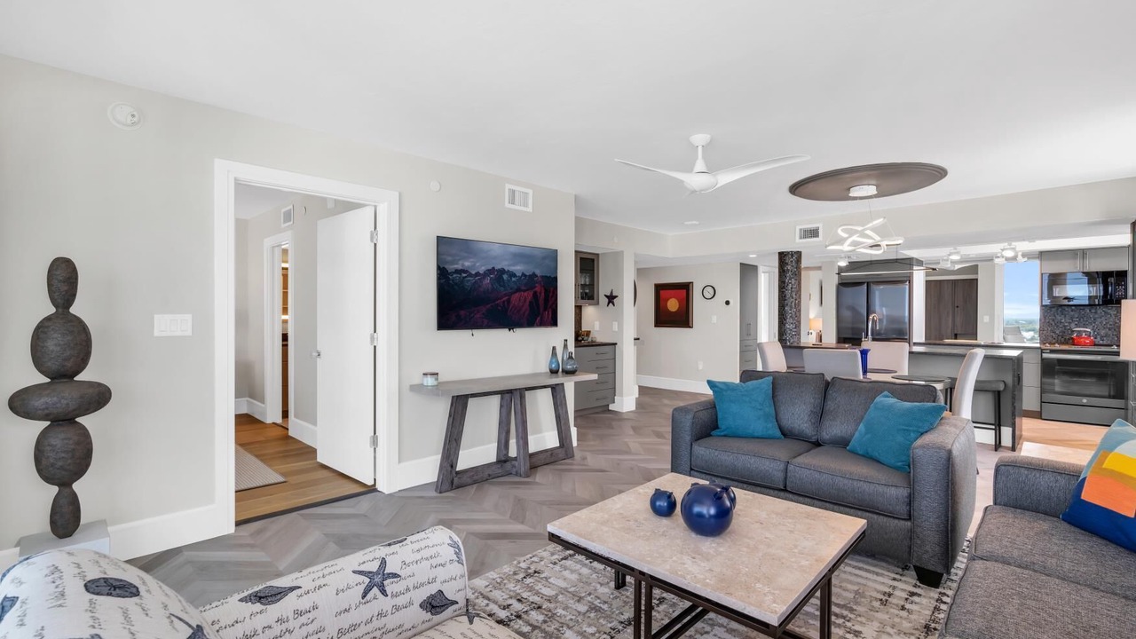 Photo of Livingroom in Park Shore