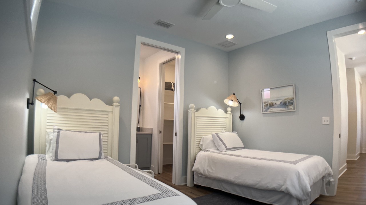 Photo of Bedroom in Alligator Point