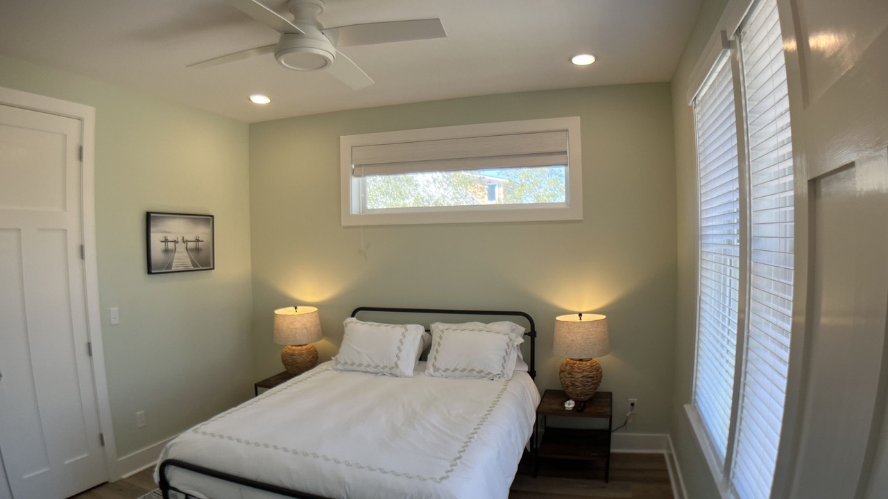 Photo of Bedroom in Alligator Point