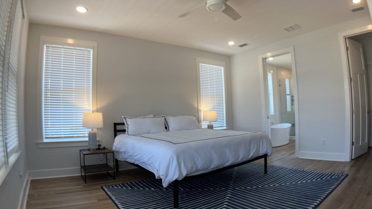 Photo of Bedroom in Alligator Point