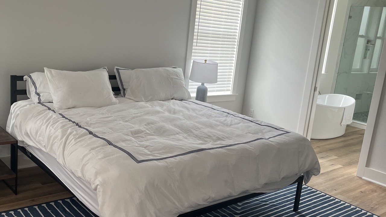 Photo of Bedroom in Alligator Point
