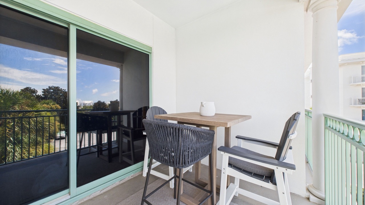 Photo of Patio Balcony in Rosemary Beach