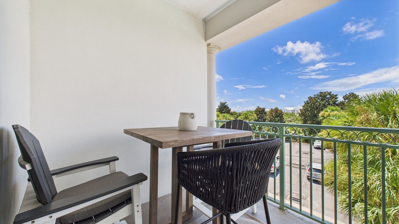 Photo of Patio Balcony in Rosemary Beach
