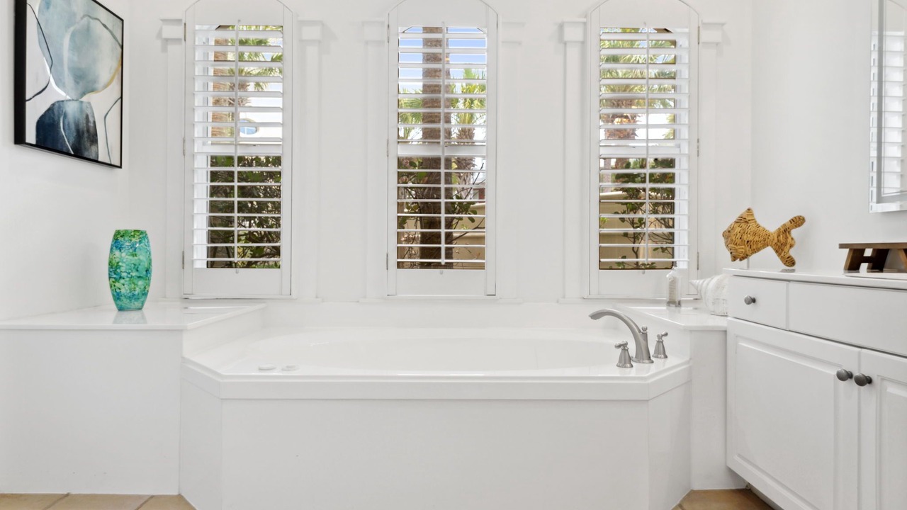 Photo of Bathroom in Seacrest Beach