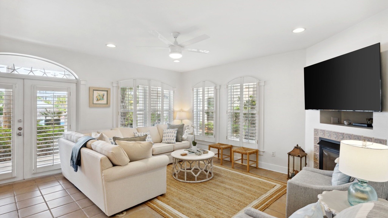 Photo of Bedroom in Seacrest Beach