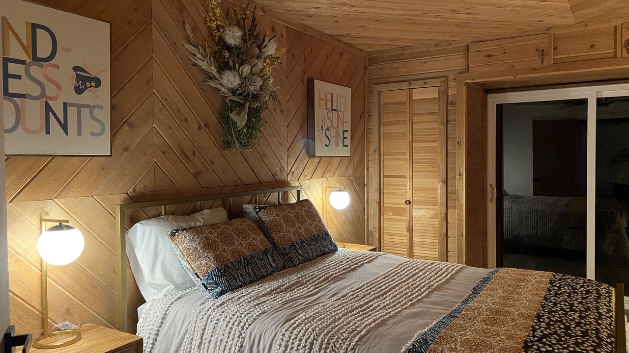 Photo of Bedroom in Broaddus