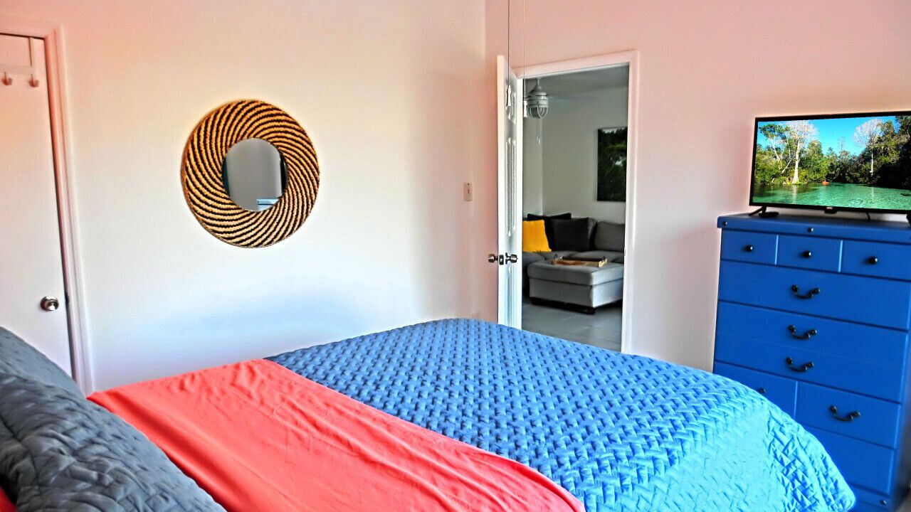 Photo of Bedroom in Weeki Wachee Gardens