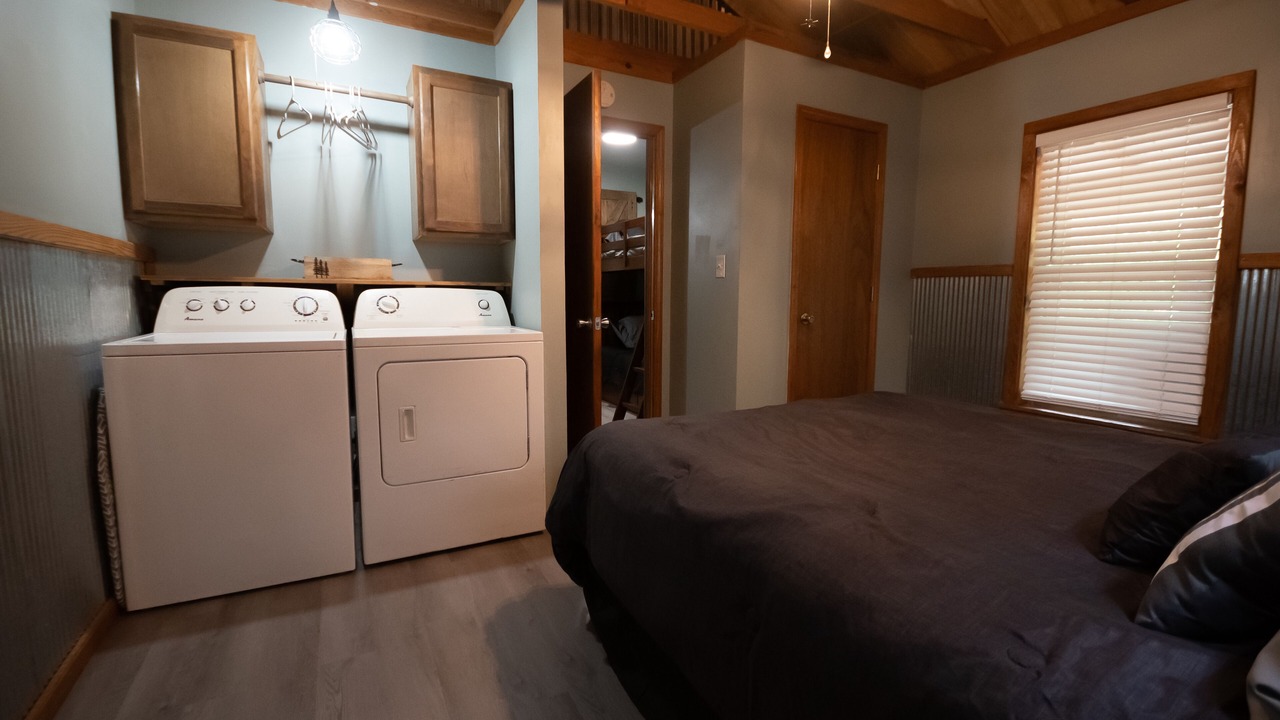 Photo of Bedroom in Board Camp