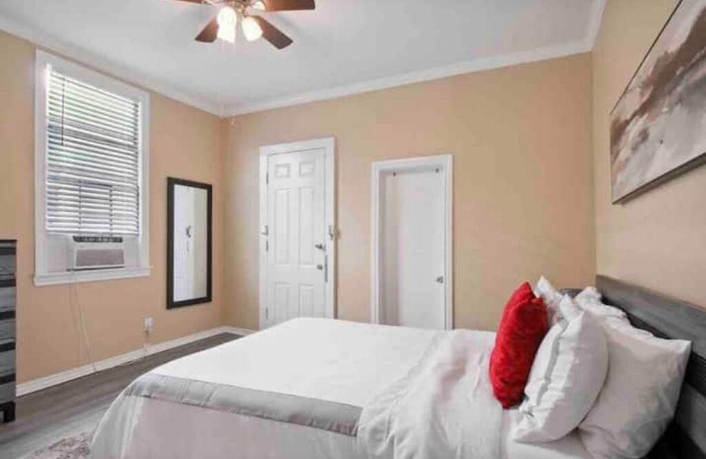 Photo of Bedroom in Saint Claude