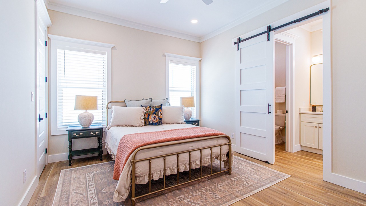 Photo of Bedroom in Navarre Beach