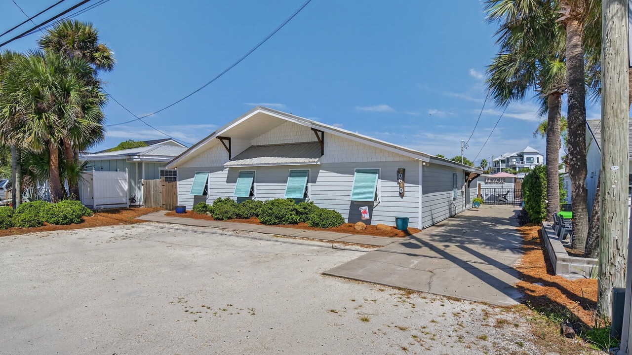 Photo of Outdoor in Laguna Beach Estates