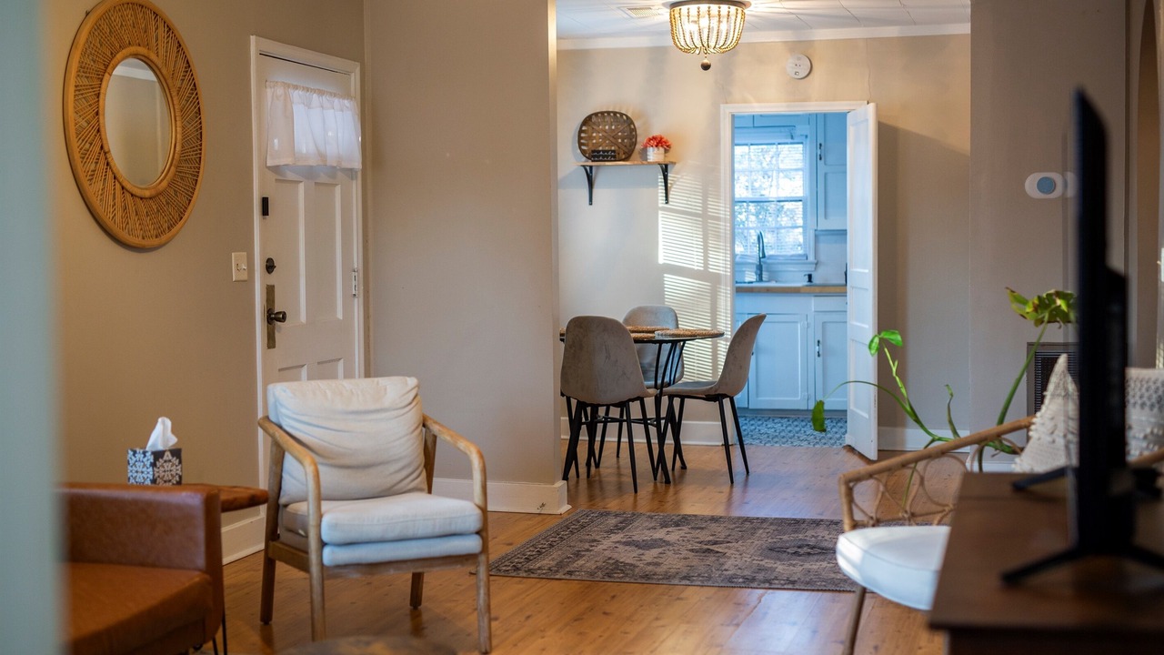 Photo of Livingroom in West Point