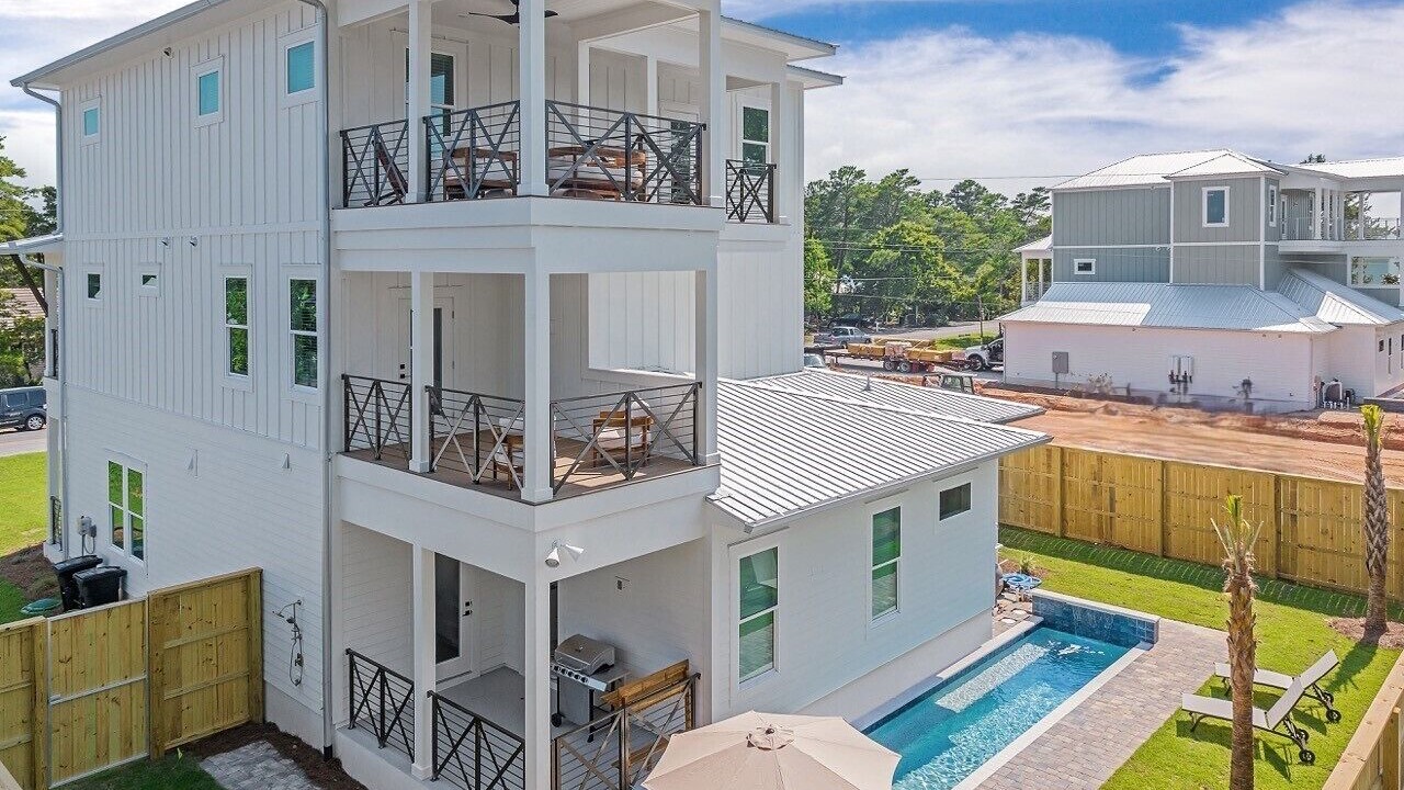Photo of Outdoor in Gulfview Heights