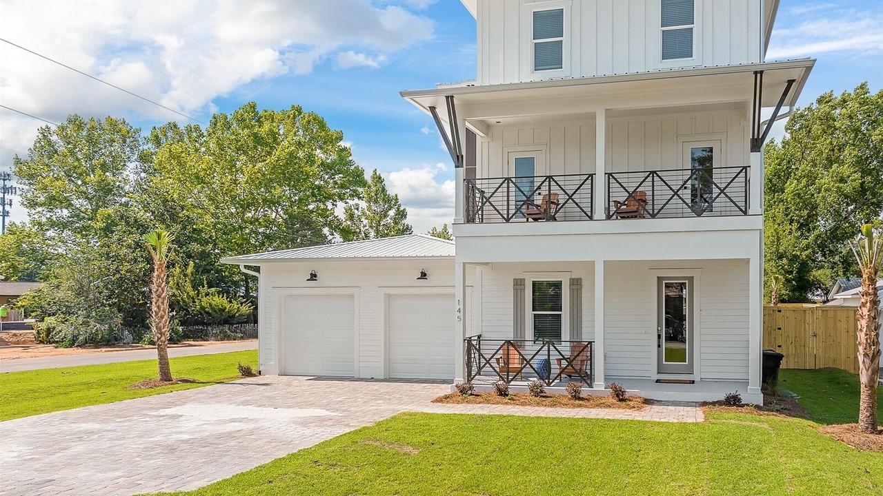 Photo of Outdoor in Gulfview Heights