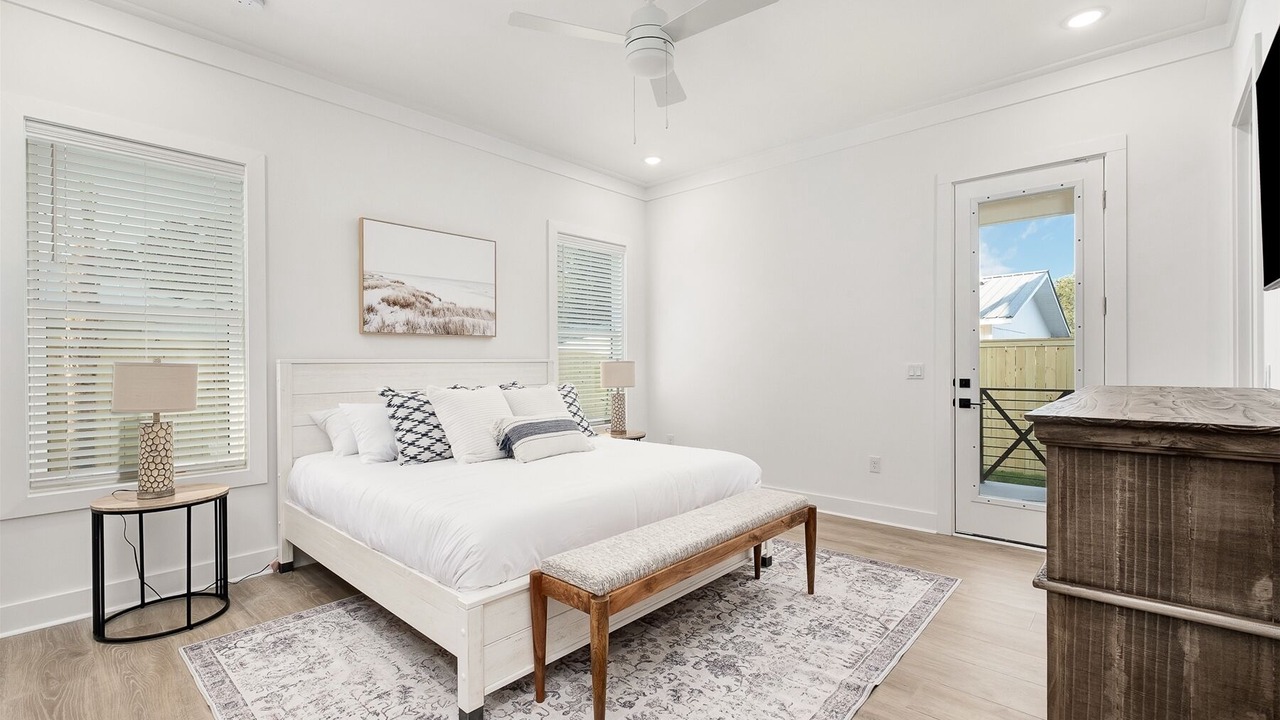 Photo of Bedroom in Gulfview Heights