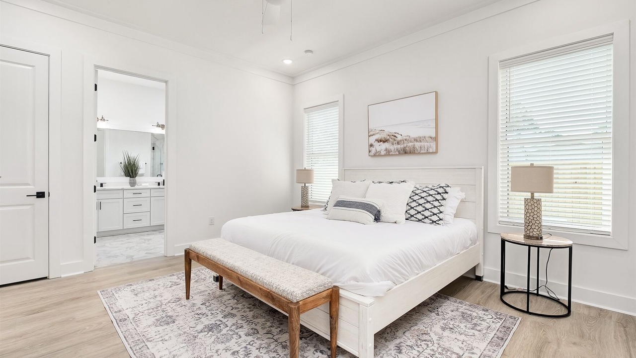 Photo of Bedroom in Gulfview Heights