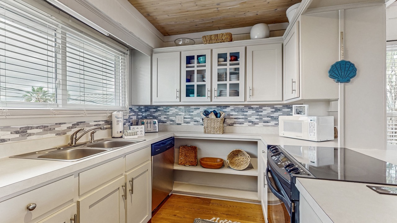 Photo of Kitchen in Royal Lagoons