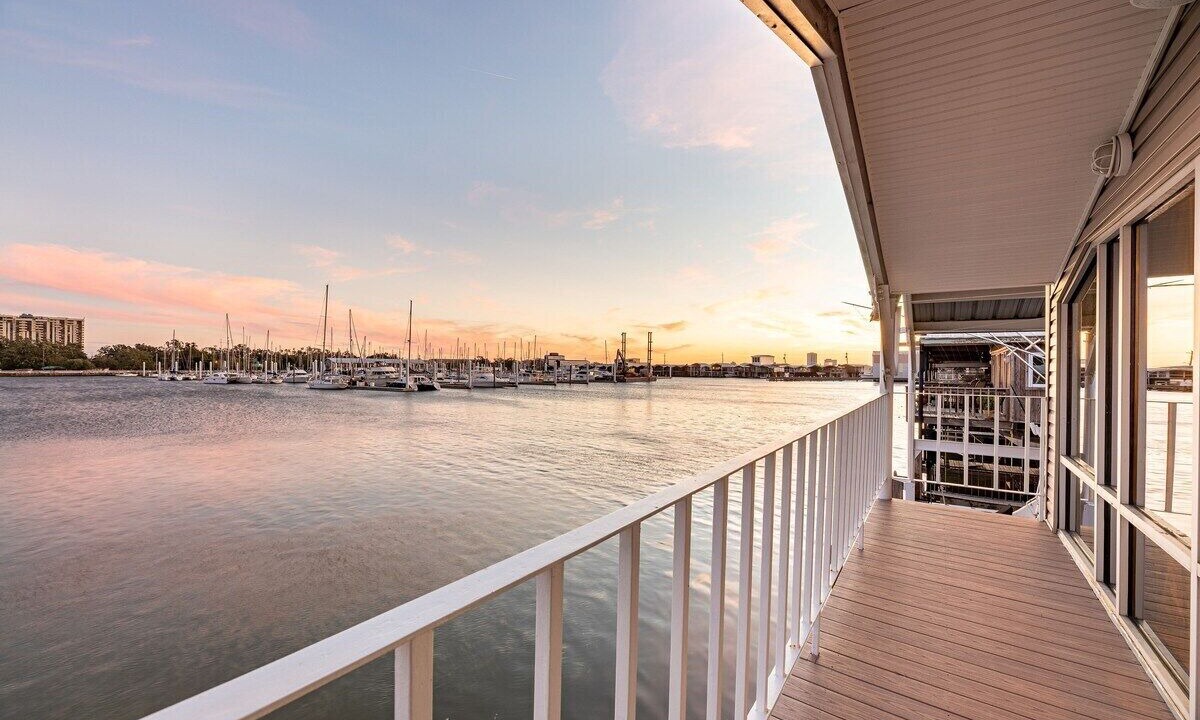 Photo of Patio Balcony in West End