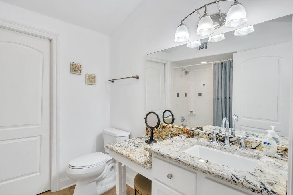Photo of Bathroom in West End