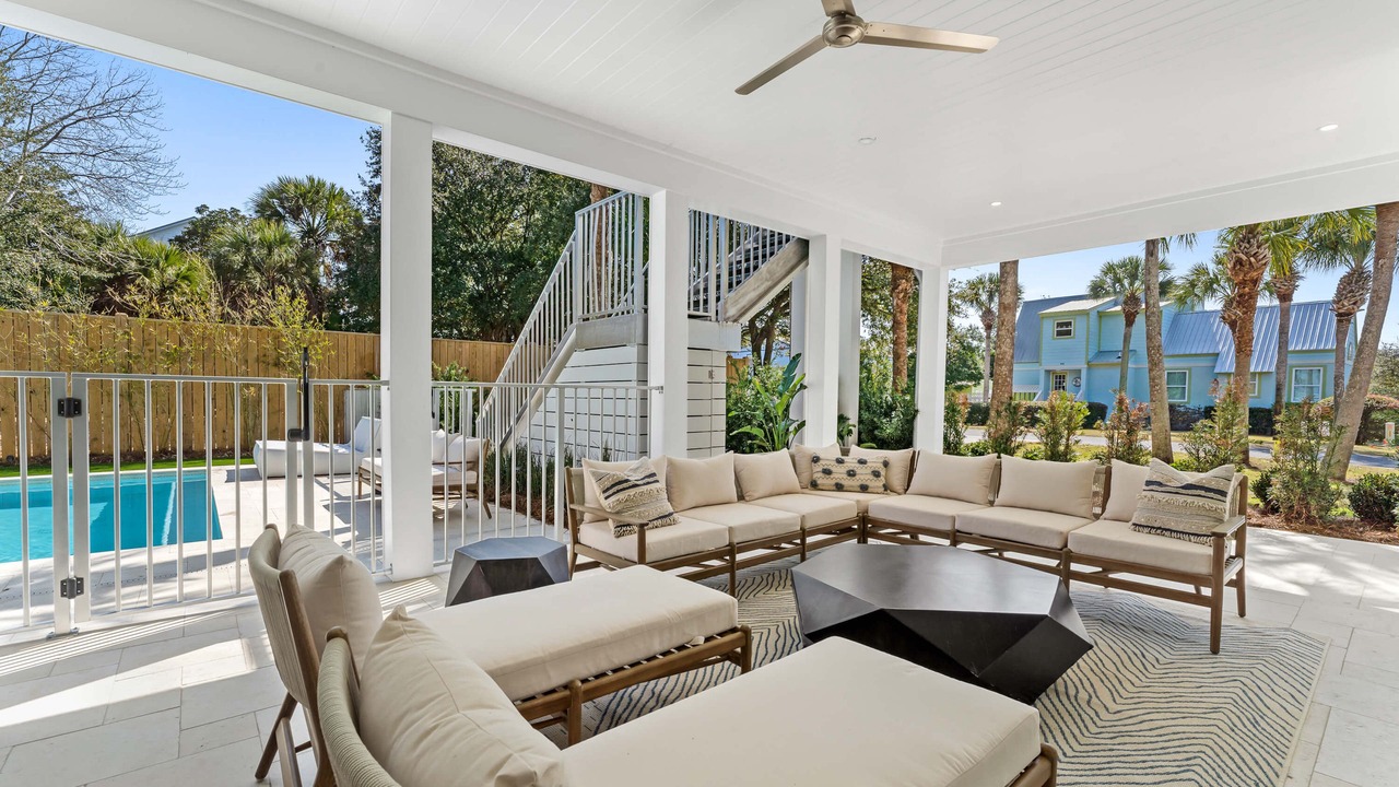 Photo of Outdoor in Gulfview Heights