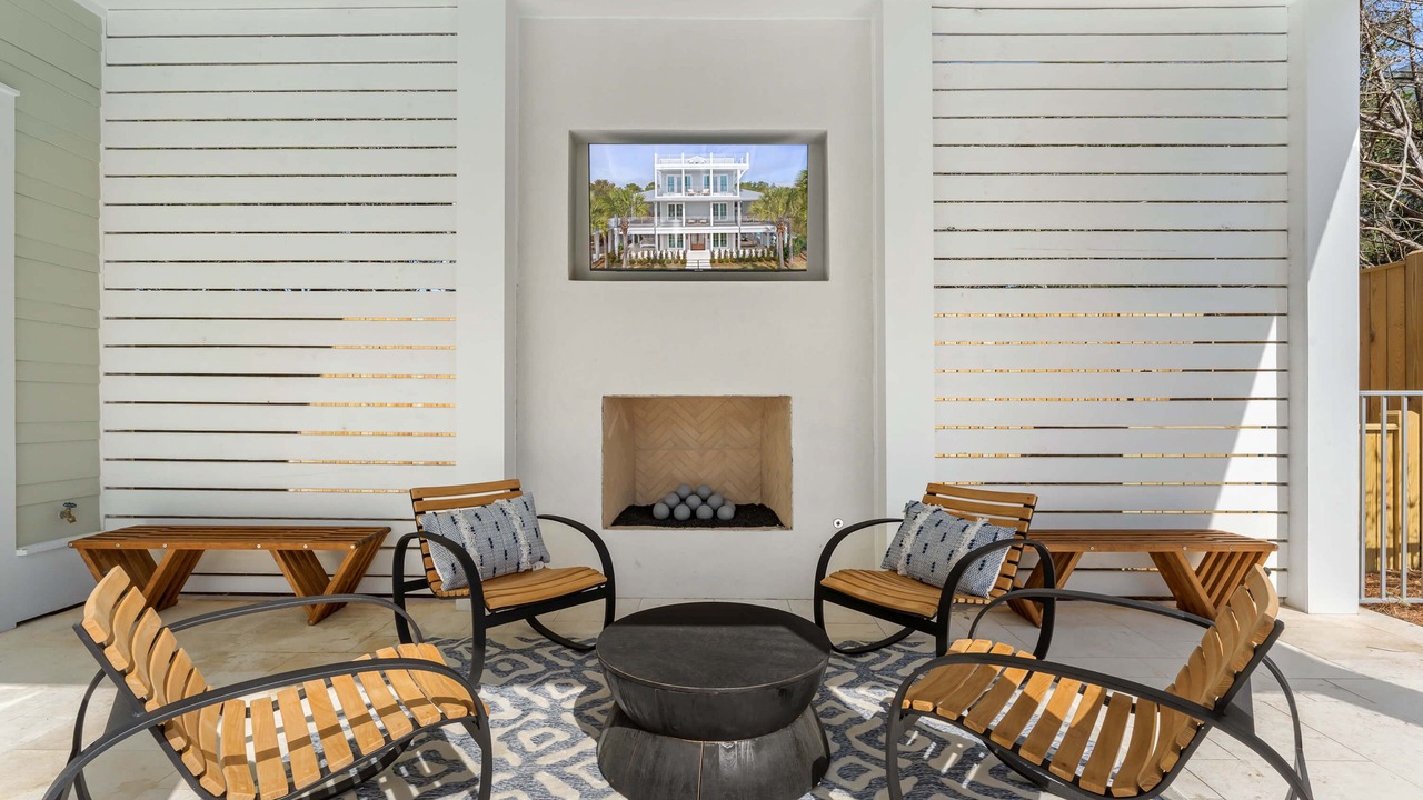 Photo of Livingroom in Gulfview Heights