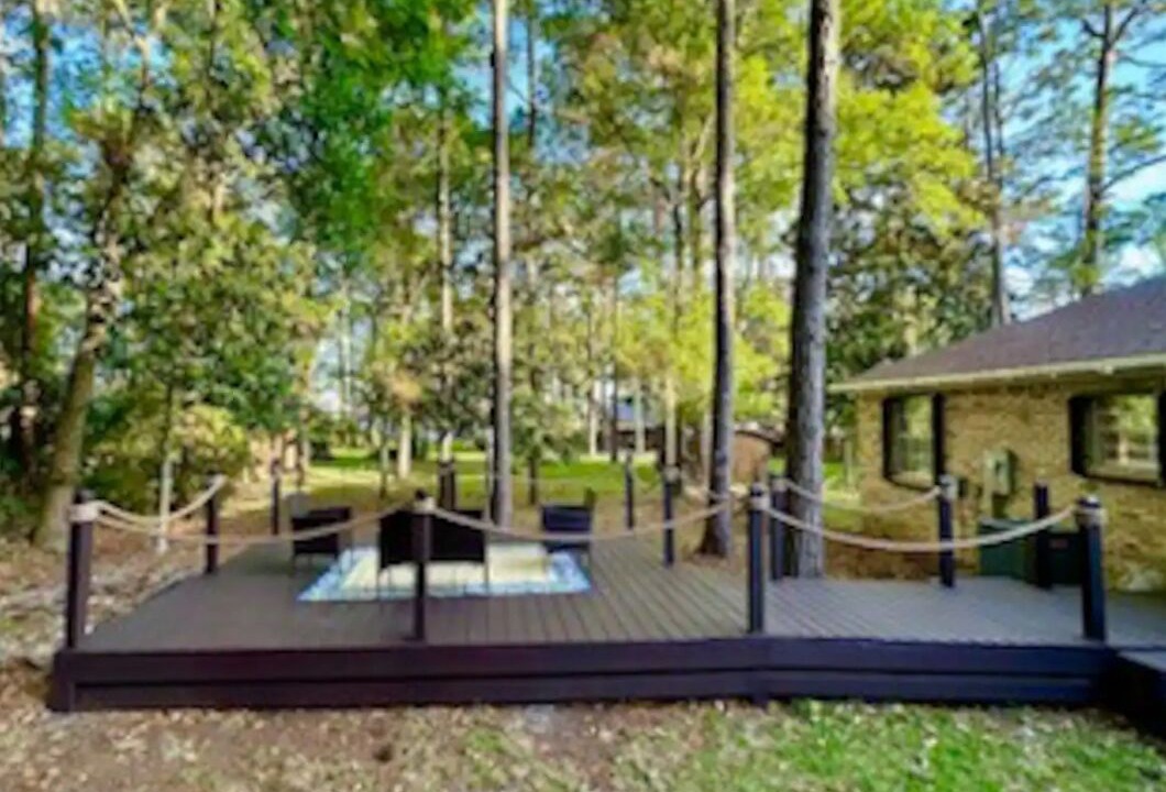 Photo of Outdoor in Eastpoint
