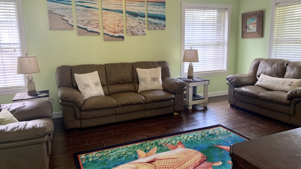Photo of Livingroom in Eastpoint
