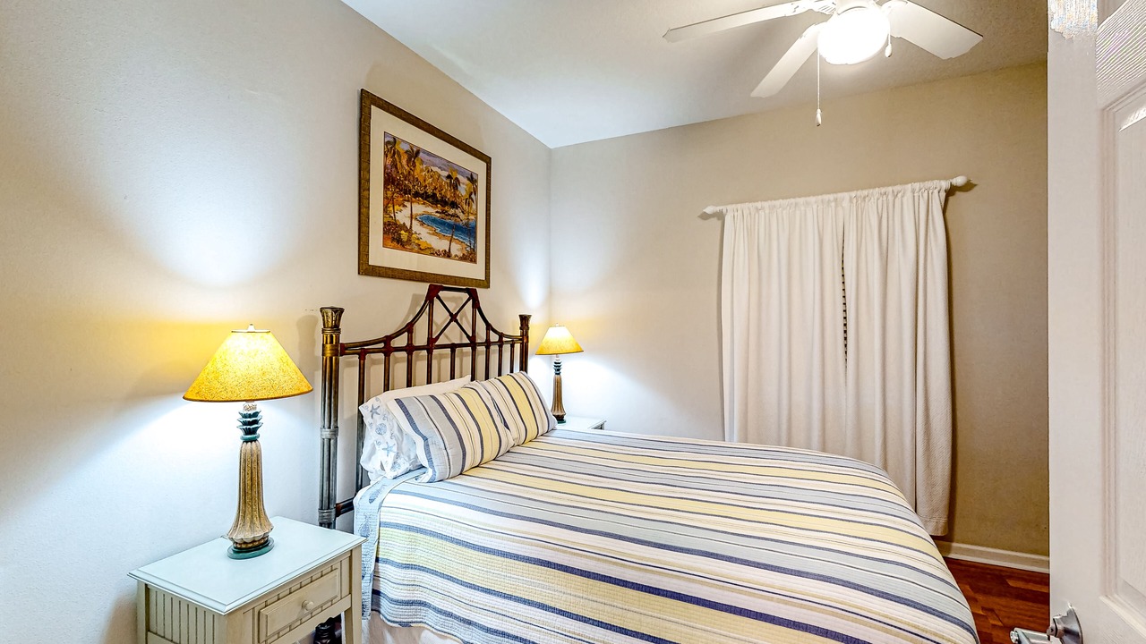 Photo of Bedroom in Frangista Beach