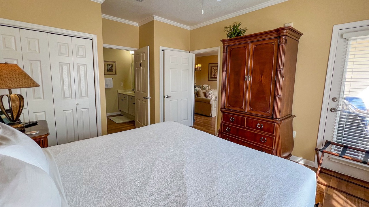 Photo of Bedroom in Frangista Beach