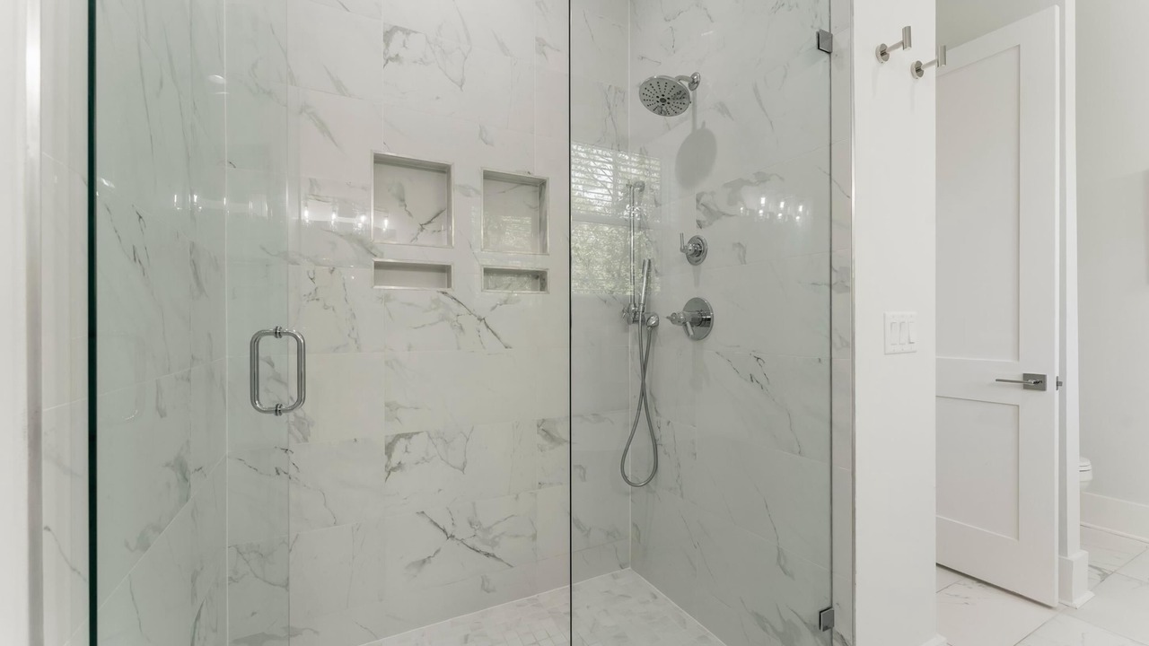 Photo of Bathroom in Treetop