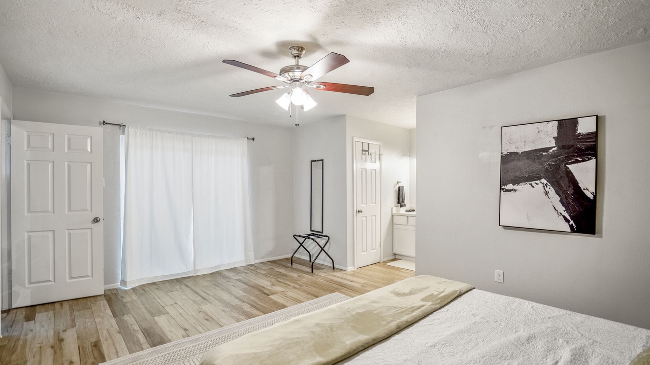 Photo of Bedroom in Panther Creek