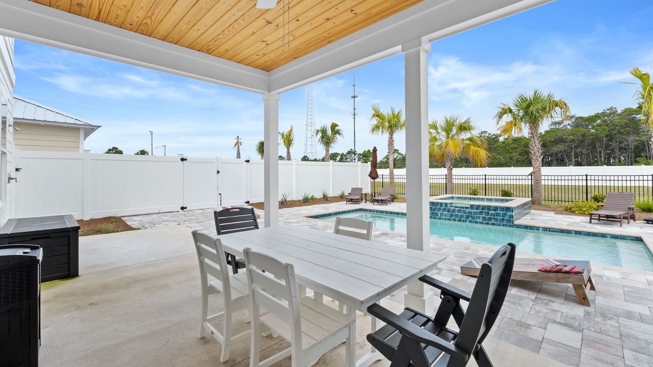 Photo of Patio Balcony in Panama City Beach