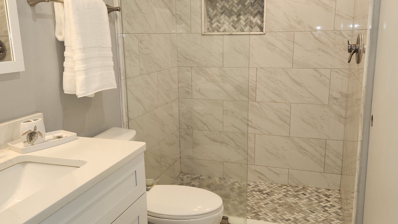 Photo of Bathroom in Upper Grand Lagoon