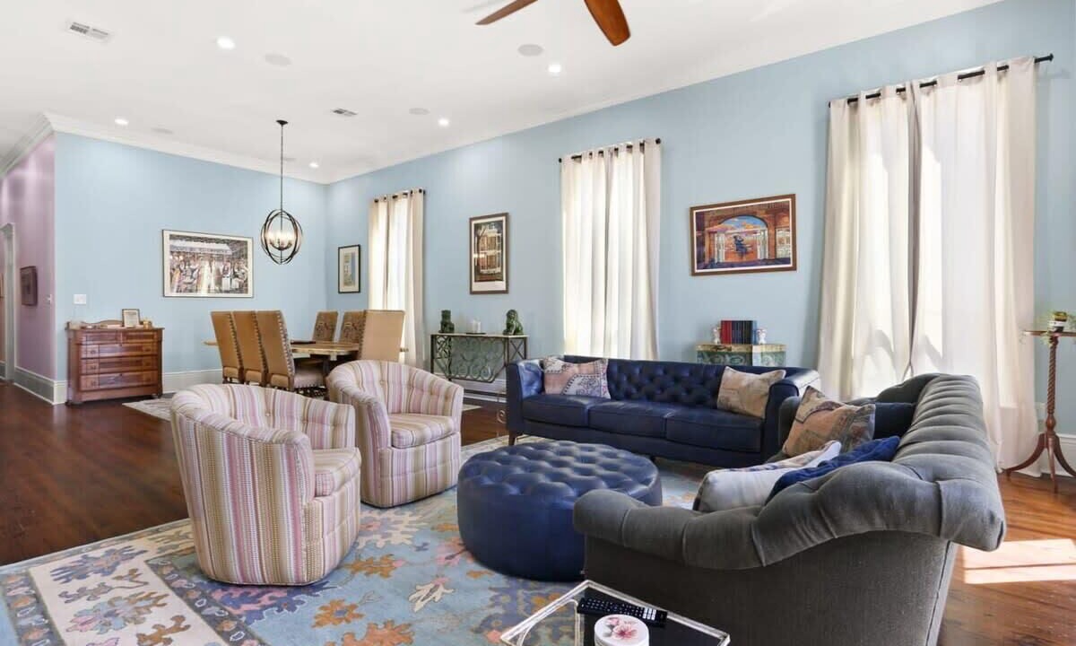 Photo of Livingroom in South 7th Ward