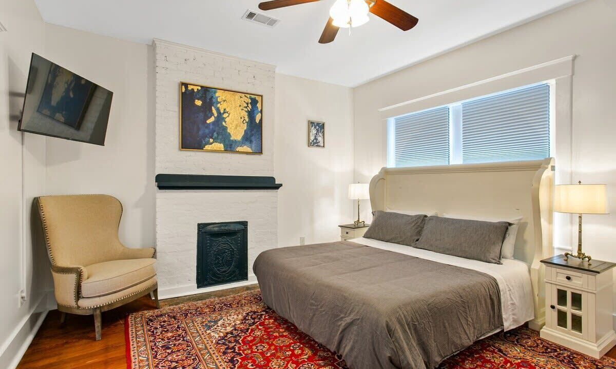 Photo of Bathroom in Lower Garden District